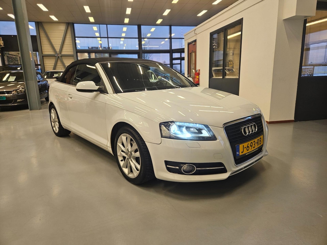 Audi A3 Cabriolet - 1.2 TFSI Attraction 1.2 TFSI Attraction - AutoWereld.nl