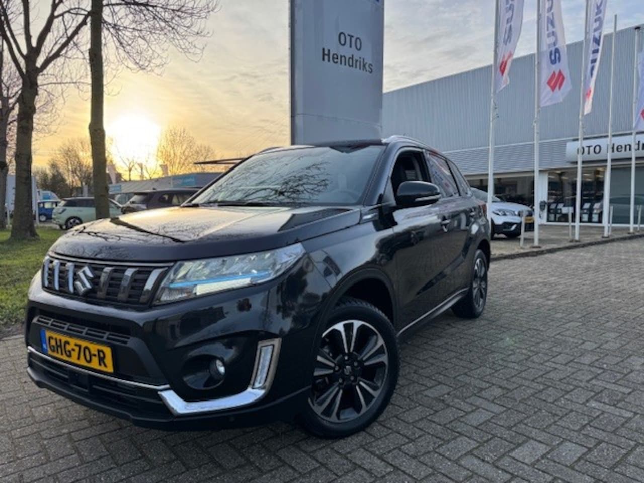 Suzuki Vitara - 1.4 Boosterjet 129pk Smart Hybrid Style 1500kg - AutoWereld.nl