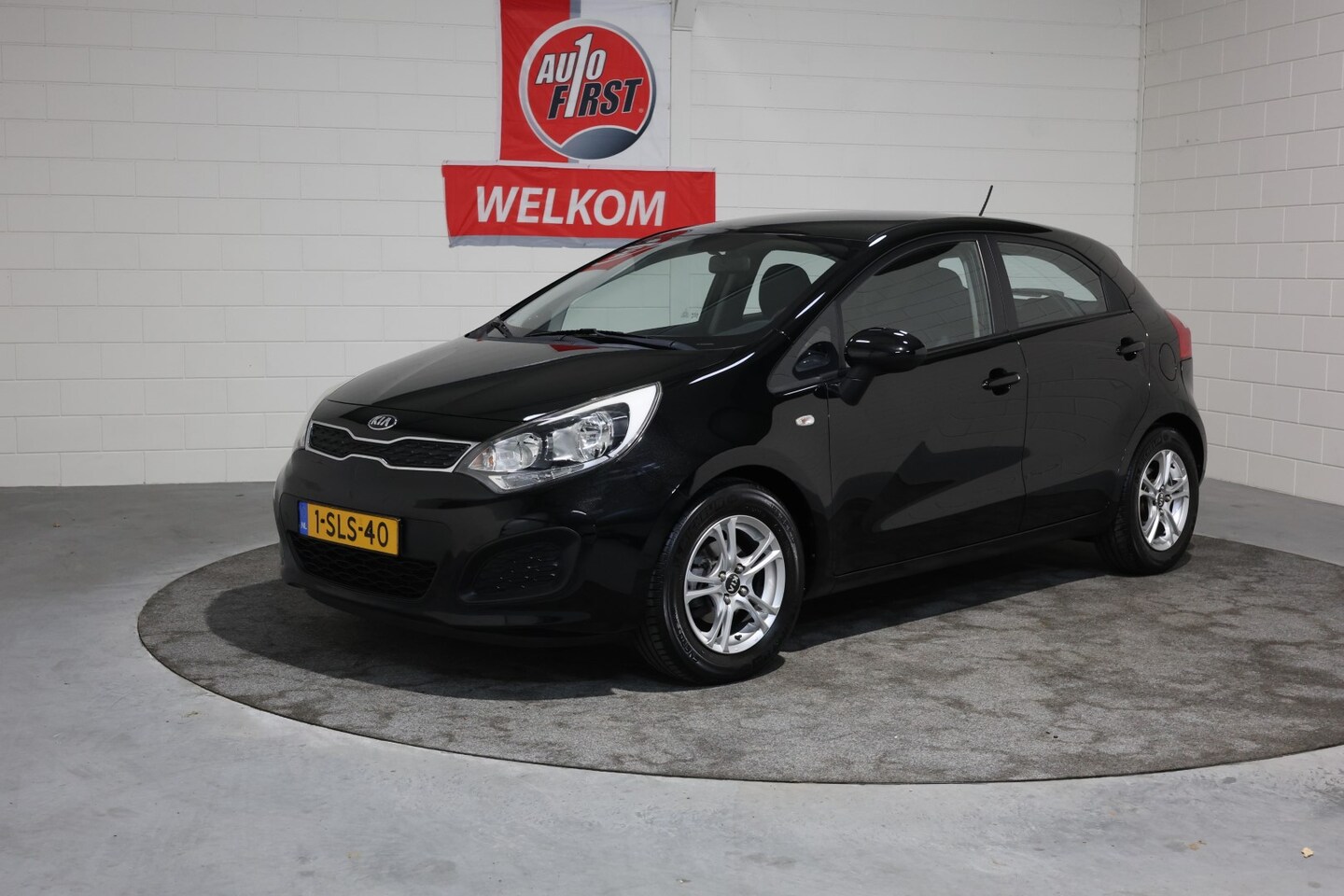 Kia Rio - 1.2 CVVT Comfort Pack 1.2 CVVT Comfort Pack, lage km stand, NL auto, Airco, Lichtmetaal, Trekhaak, Isofix, Boekj - AutoWereld.nl