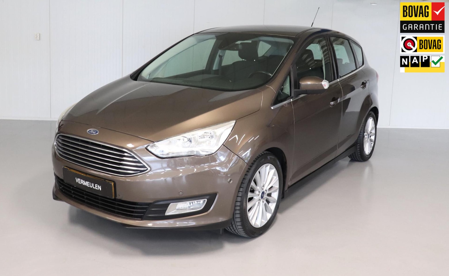 Ford C-Max - 1.5 Titanium Automaat – Comfort en Luxe in één (2015, bruin metallic) - AutoWereld.nl