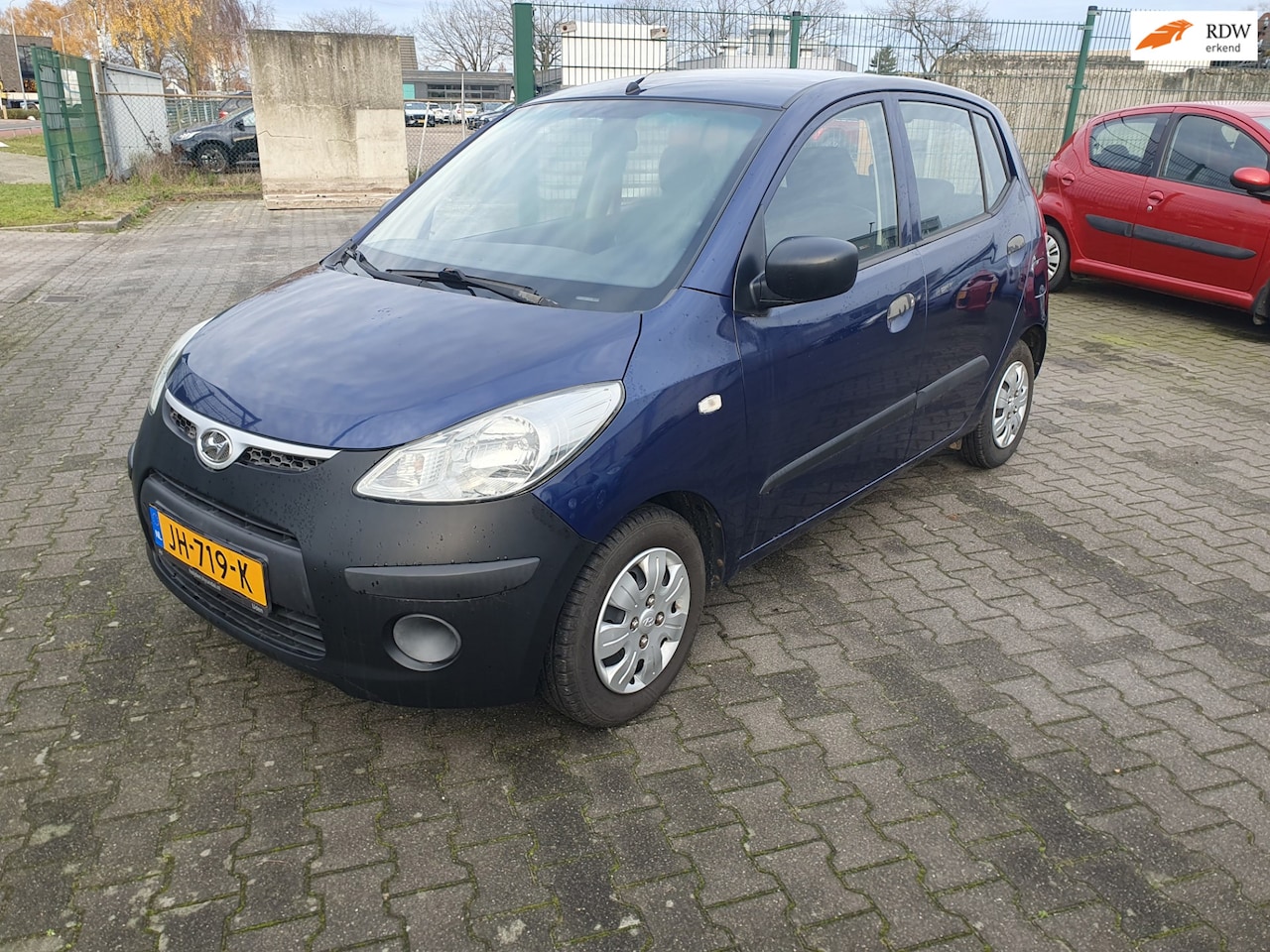Hyundai i10 - Hyundai 1.1 Pure 5drs 1.1 Pure - AutoWereld.nl