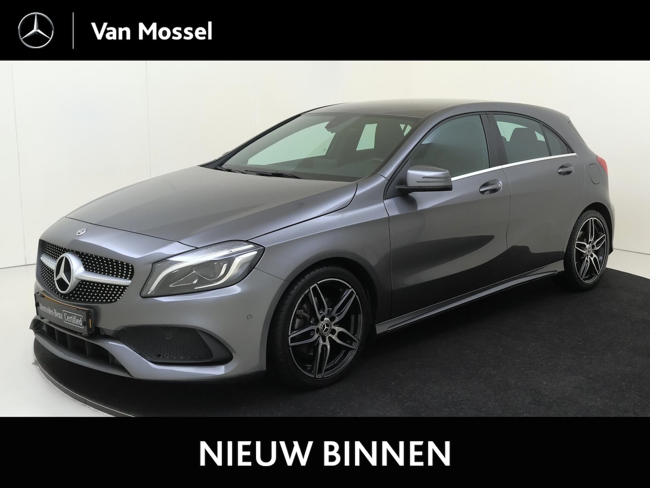 Mercedes-Benz A-klasse - 180 / Achteruitrijcamera / Stoelverwarming / - AutoWereld.nl