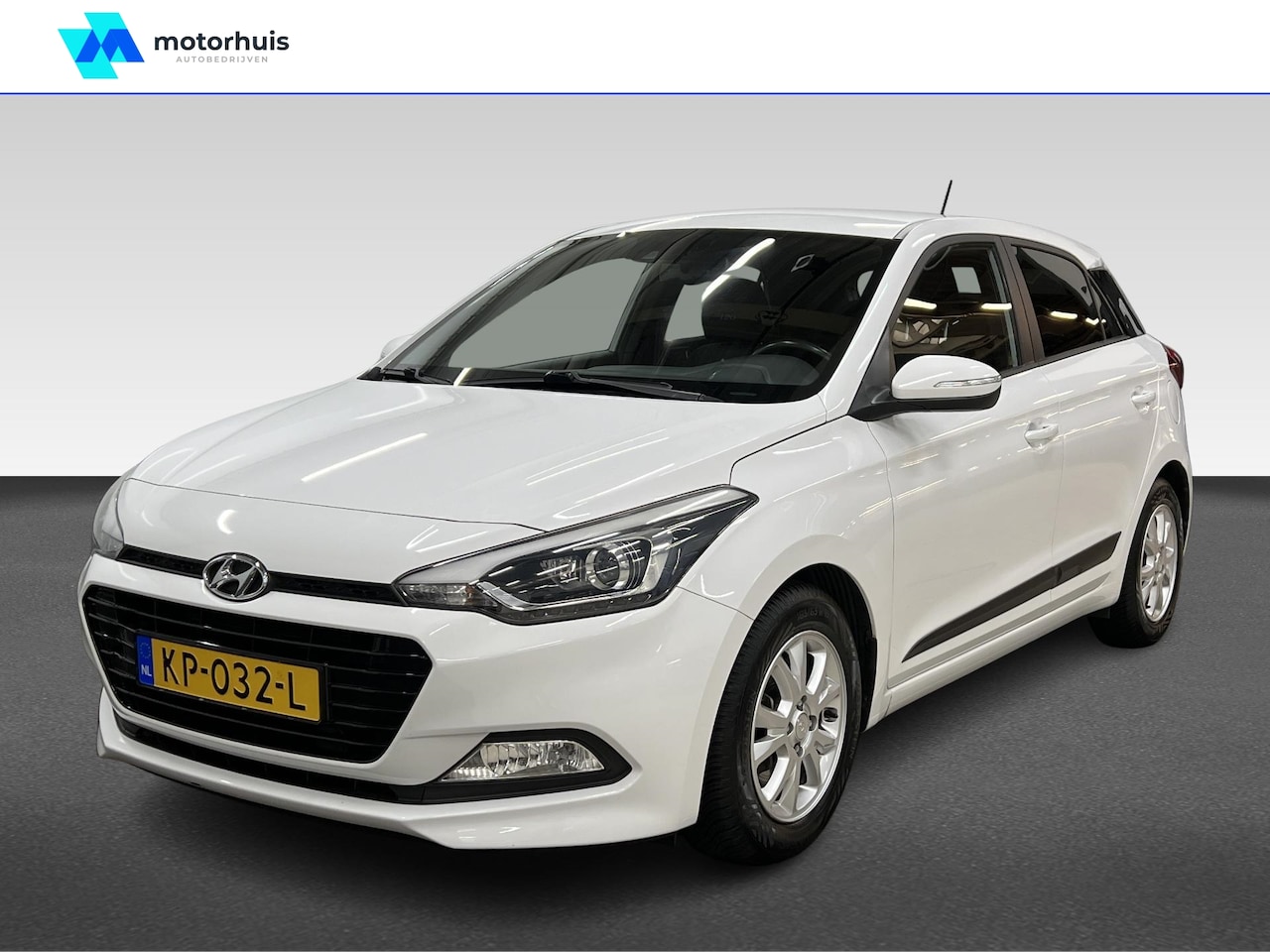 Hyundai i20 - 1.0 T-GDI 100PK GO! NAVI CAMERA CRUISE TEL NAP - AutoWereld.nl