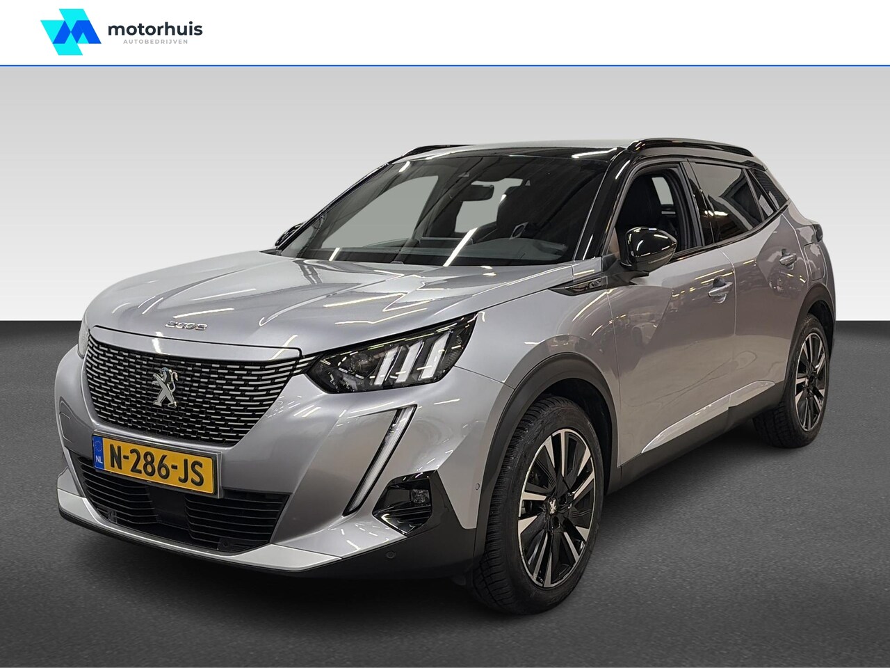 Peugeot e-2008 - EV 50KWH 136PK GT-PACK NAVI FULL LED CAMERA TWOTONE LEDER NAP - AutoWereld.nl