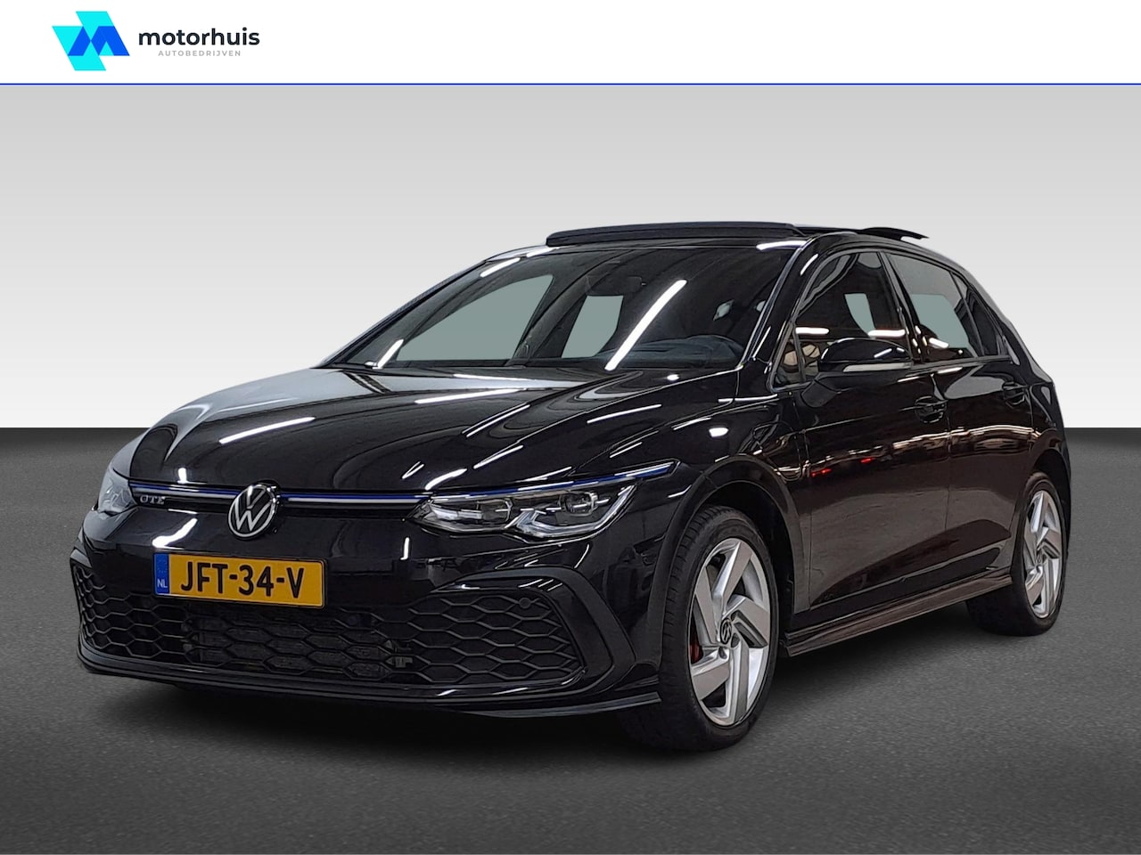 Volkswagen Golf - 1.4 eHYBRID 245PK GTE PHEV NAVI PANO PDC IQ LIGHT LED HUD - AutoWereld.nl