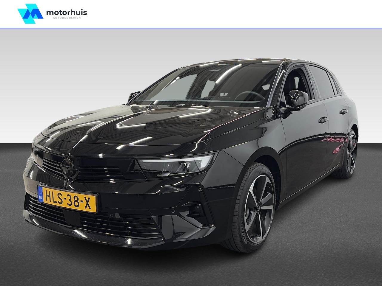 Opel Astra - 1.2 HYBRID 145PK AUTOMAAT GS LINE NAVI TEL ECC NAP - AutoWereld.nl