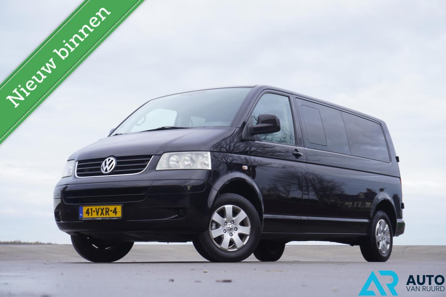 Volkswagen Transporter - 2.5 TDI * L2H1 * Youngtimer * Airco - AutoWereld.nl