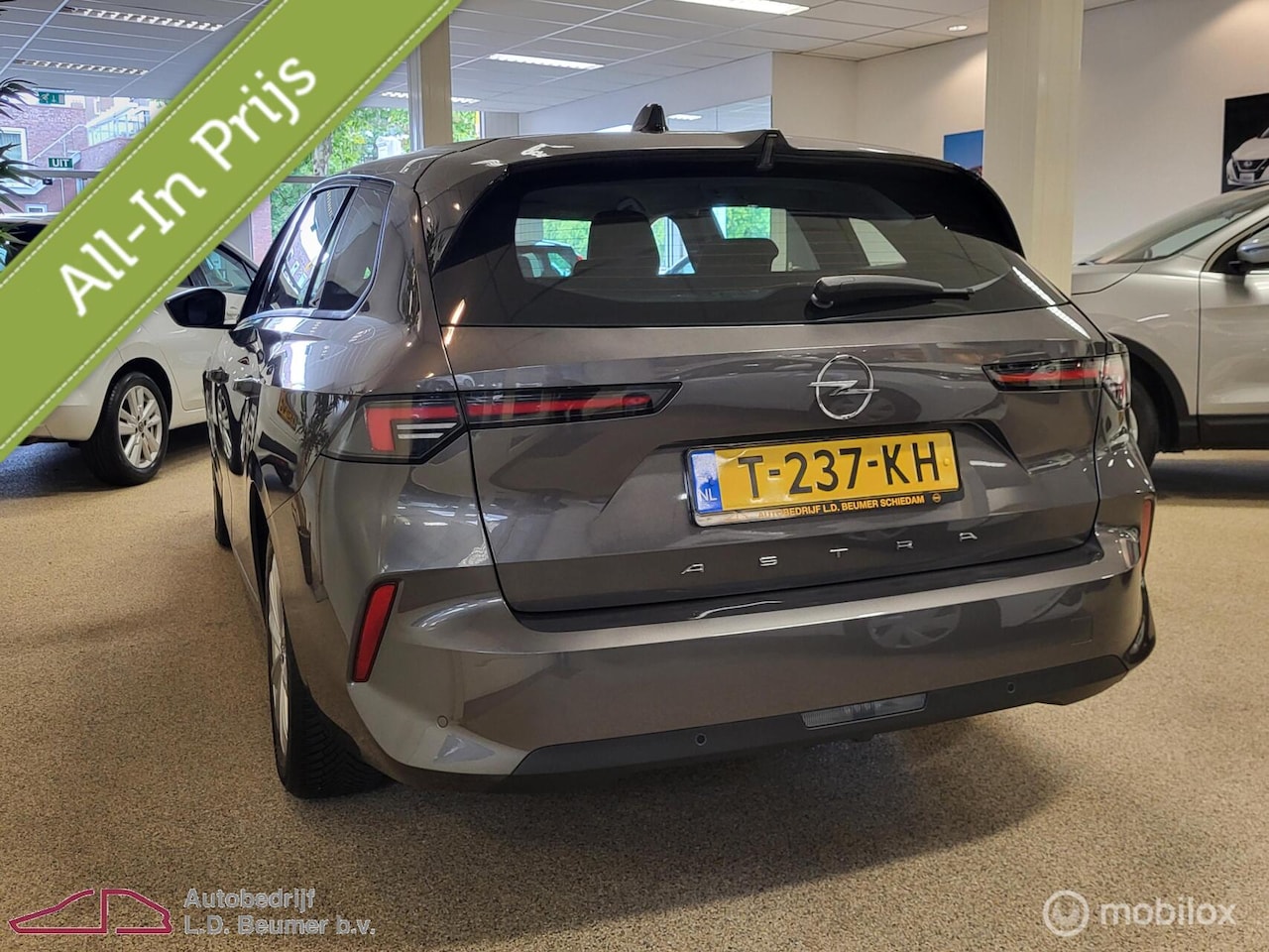 Opel Astra Sports Tourer - 1.2 *NL, CARPLAY NAVI , RIJKLAARPRIJS