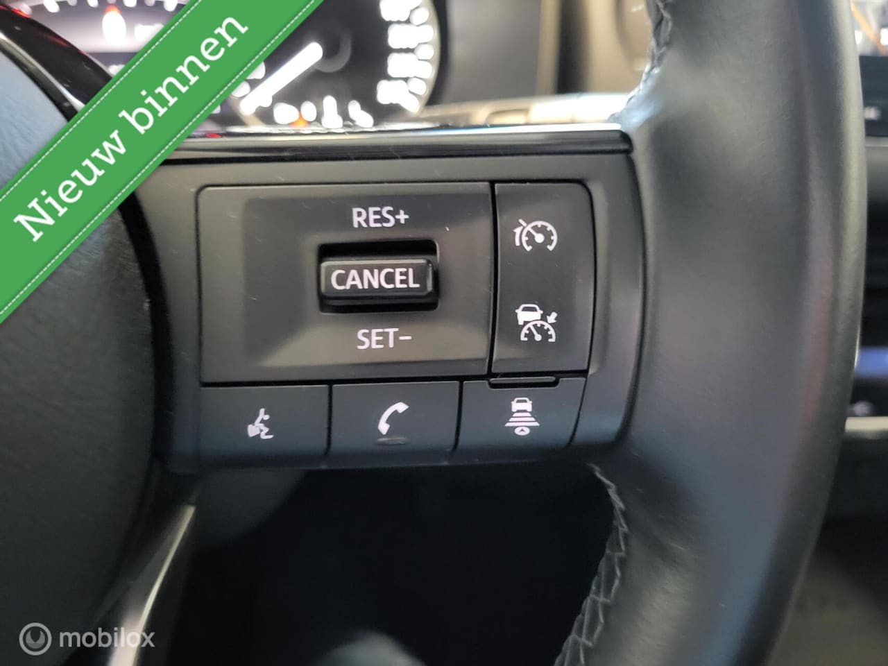 Nissan Qashqai - 1.3 MHEV Urban Pack *NL, 1e EIG, NAVI, PANO, 360 CAMERA, TRKHK, RIJKLAARPRIJS!*