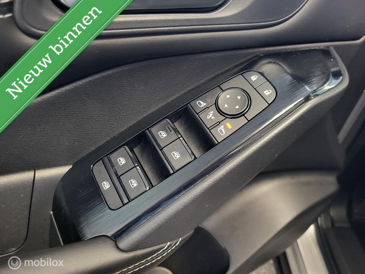 Nissan Qashqai - 1.3 MHEV Urban Pack *NL, 1e EIG, NAVI, PANO, 360 CAMERA, TRKHK, RIJKLAARPRIJS!*