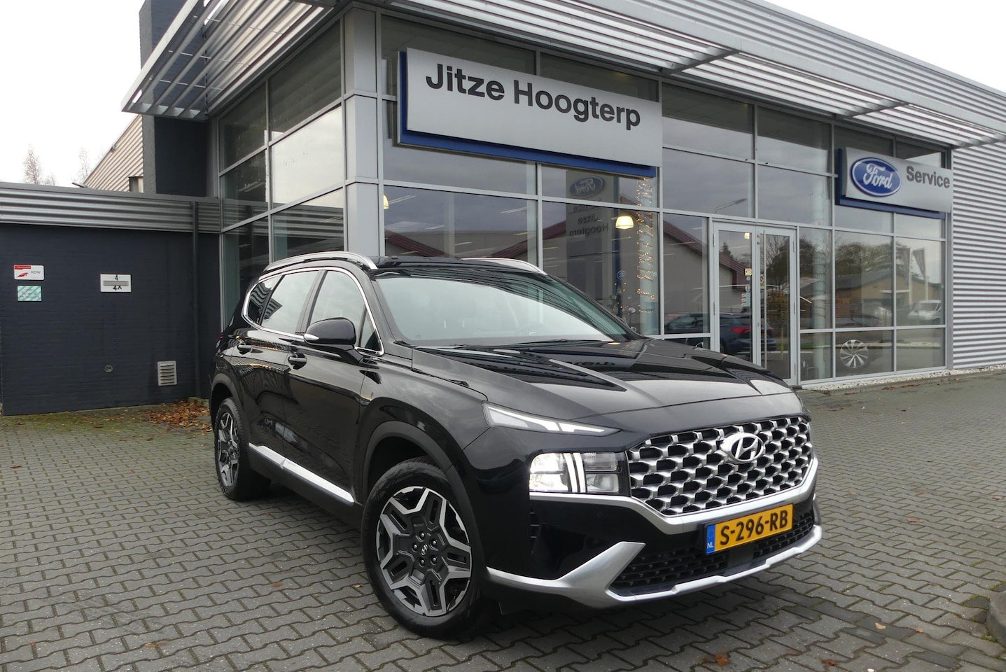 Hyundai Santa Fe - 1.6 T-GDI PHEV Comfort Smart 7p. KRELL, WINTER PACK, ELEKT. STOELEN/ACHTERKLEP, ADAPT. CRU - AutoWereld.nl