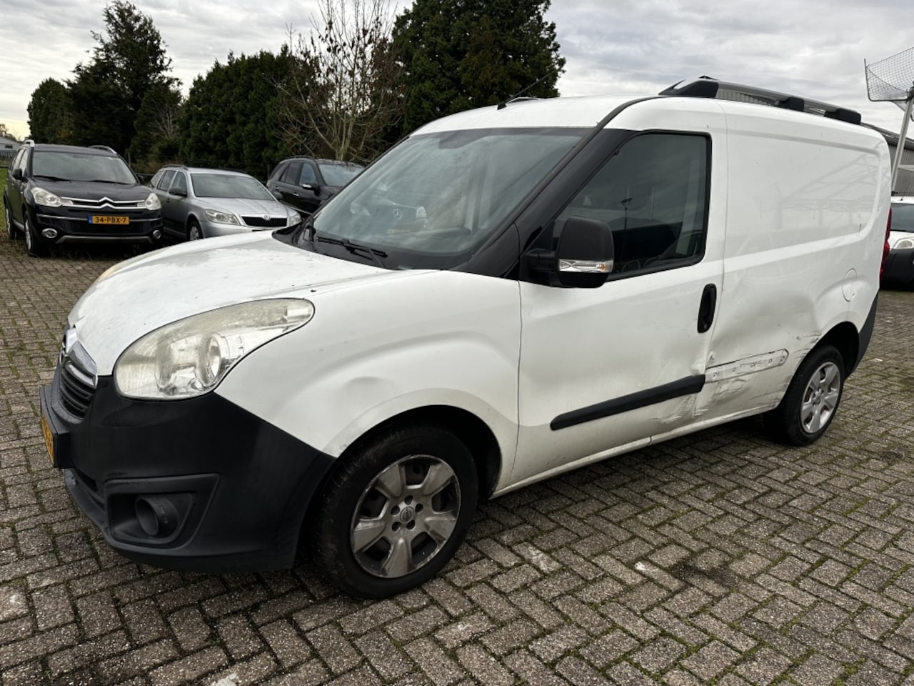Opel Combo - 1.6 CDTi L1H1 2013 euro 5 Clima 208000 km nap - AutoWereld.nl