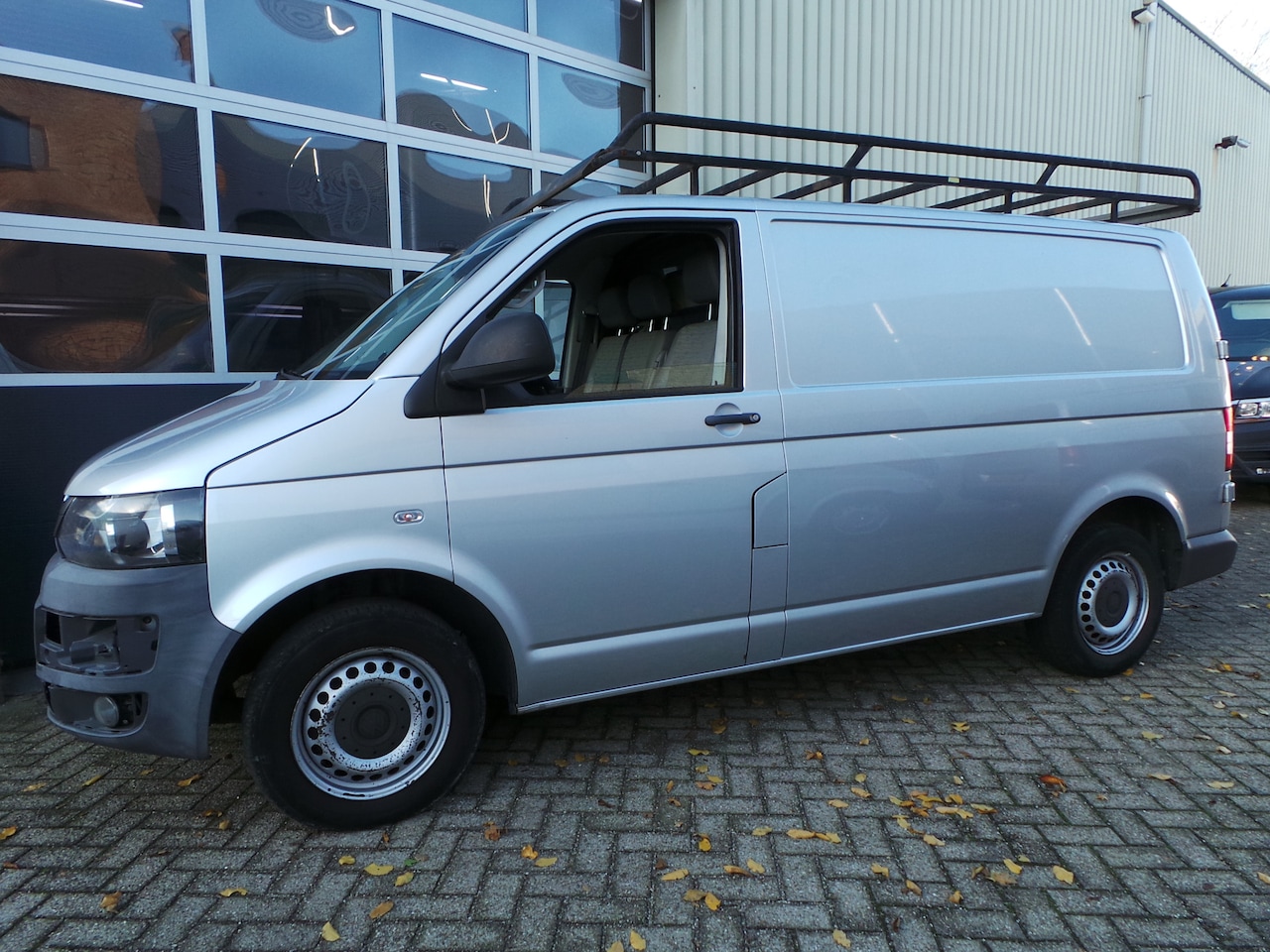 Volkswagen Transporter - 2.0 TDI L1H1 Airco, Trekhaak, 3 Persoons verkoop in opdracht van klant ONLY EXPORT - AutoWereld.nl