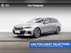 BMW 5-serie Touring - 520i M-Sport | Selections | M Sport | Stoelverwarming | Achteruitrijcamera |