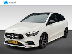 Mercedes-Benz B-klasse - B180 136PK AUTOMAAT SOLUTION AMG PANO WIDESCREEN LED CAMERA WINTERPACK TREKHAAK