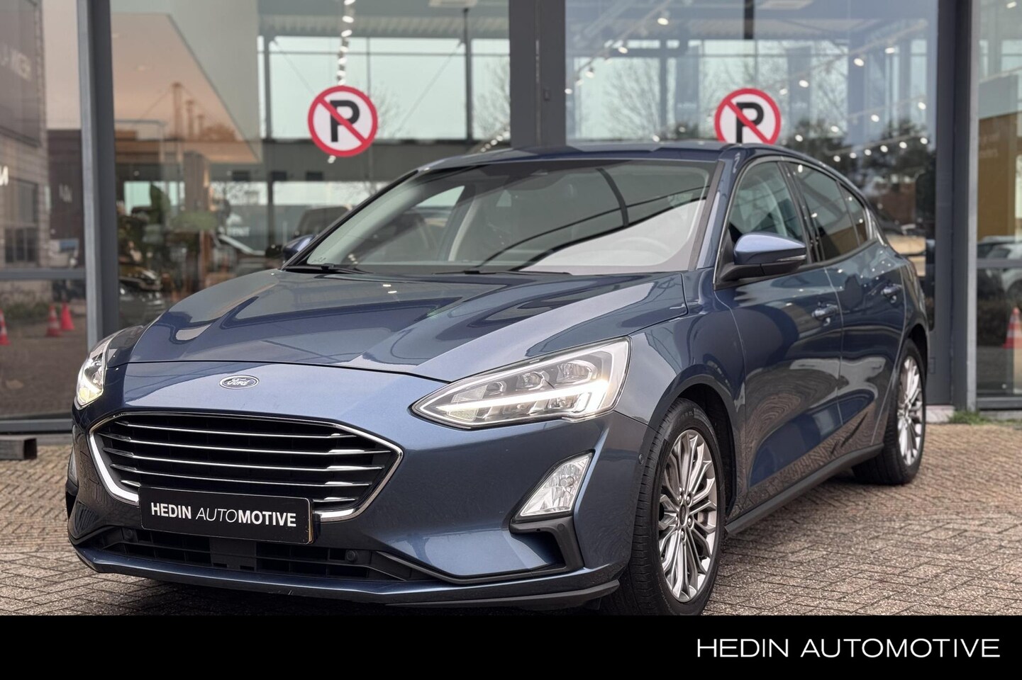 Ford Focus - 1.0 EcoBoost Titanium Business Navi | Airco | Apple Carplay | Cruise Controle |  Achteruit - AutoWereld.nl