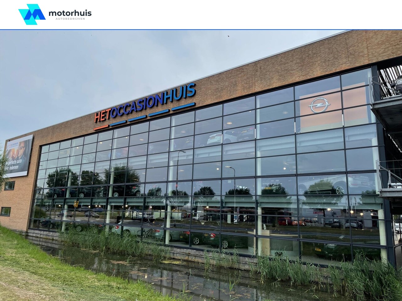 Peugeot 3008 - 1.6 Plug-in HYbrid 225pk e-EAT8 Blue Lease Allure - AutoWereld.nl