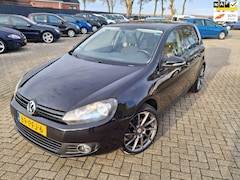Volkswagen Golf - 1.2 TSI Tour II BlueMotion 5 Drs 2011. Airco/Cruise/Trekhaak etc.. APK 10-2026