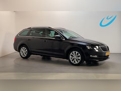 Skoda Octavia Combi - 1.0 TSI Greentech Business Edition Leder-Stof Navigatie Stoelverwarming DAB+