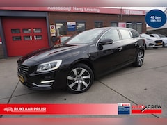 Volvo V60 - D6 Plug-In Hybrid 283pk Geartronic AWD Summum Schuifdak Leder