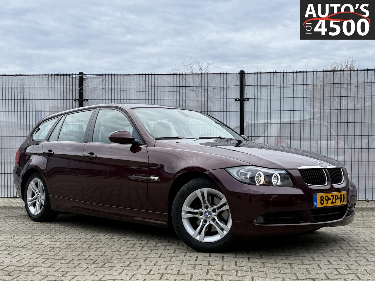 BMW 3-serie Touring - 318i Business Line Navi/Carplay! - AutoWereld.nl