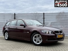 BMW 3-serie Touring - 318i Business Line Navi/Carplay