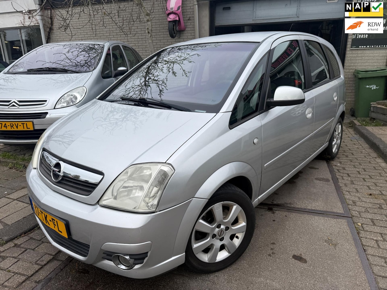 Opel Meriva - 1.6-16V Cosmo Apk/Airco/Boekjes/2.Sleutels - AutoWereld.nl