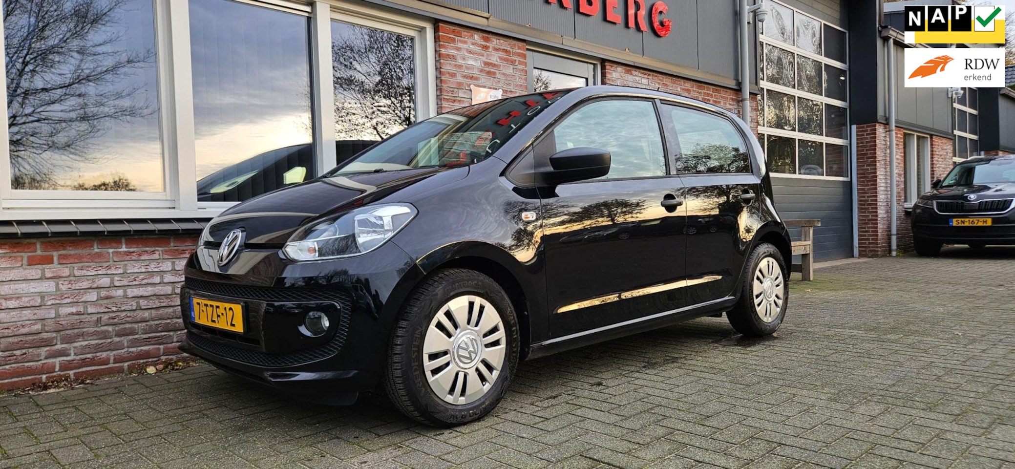 Volkswagen Up! - 1.0 take up! BlueMotion Airco! 5-Deurs! Leuke/Nette Auto! NAP! - AutoWereld.nl