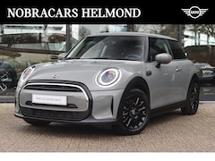 MINI One - Hatchback Essential / LED / Cruise Control / Navigatie / Extra getint glas achter