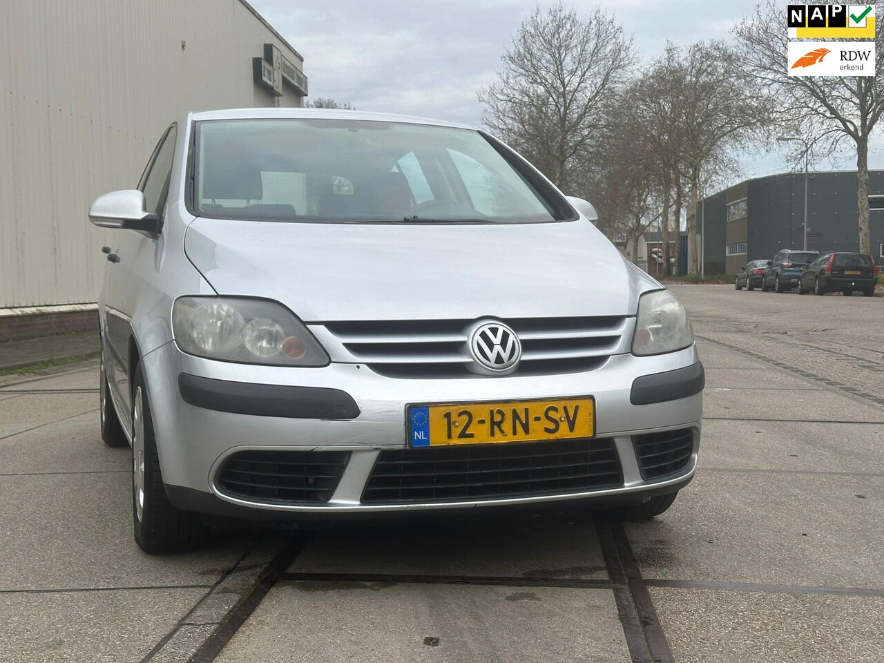Volkswagen Golf Plus - 1.6 FSI Comfortline Business 2005 Airco Apk - AutoWereld.nl
