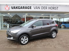 Ford Kuga - 1.5 Titanium , 150pk , 2000kg Trekgewicht , Hoge zit Climate control , Camera , Trekhaak ,