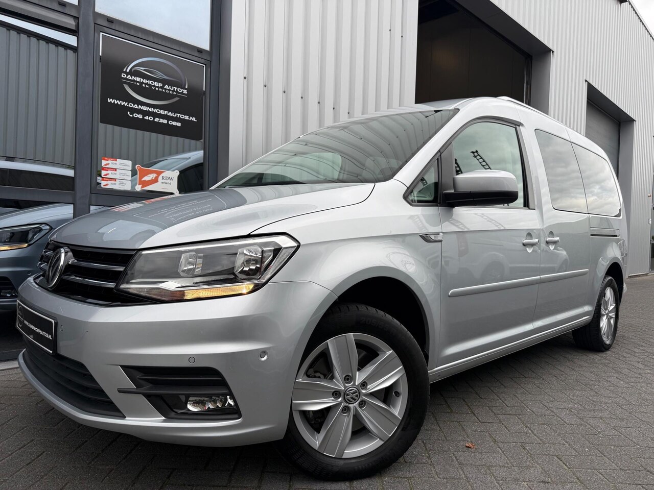Volkswagen Caddy Maxi - Kombi 1.4 TSI benzine automaat family combi familie - AutoWereld.nl