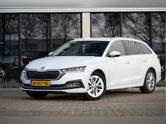 Skoda Octavia Combi - 1.0 e-TSI DSG Business Edition | Navi | Trekhaak | Camera | Adapt. Cruise | Apple CarPlay