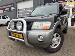 Mitsubishi Pajero - 3.2 Di-D GLX HR 4X4 in automaat met leer en trekhaak en airco en cruise controle