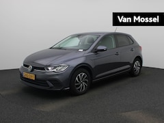 Volkswagen Polo - 1.0 TSI Life Edition Parkeersensoren | Apple carplay | Cruise control | 15 Inch Velgen | A