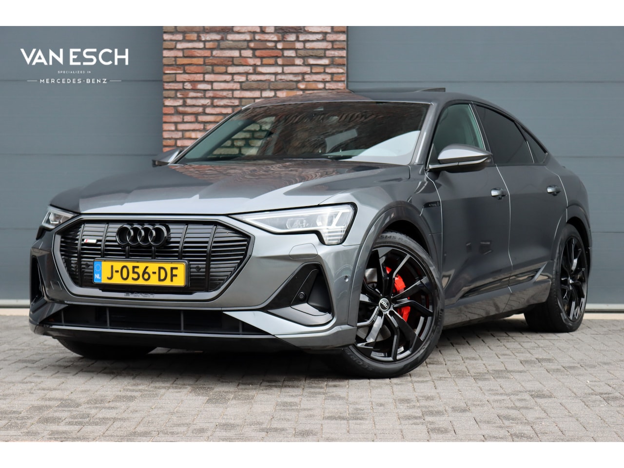 Audi e-tron Sportback - 50 quattro S edition 71 kWh | Luchtvering | Panoramadak | Adaptieve Cruise Control | Camer - AutoWereld.nl