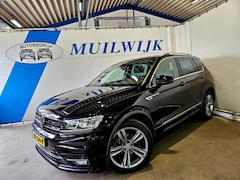 Volkswagen Tiguan - 1.5 TSI R-Line / Trekhaak / Adaptive / Virtual / NL Auto
