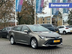 Toyota Corolla Touring Sports - 1.8 Hybrid Business - Carplay, Camera, Cruise GERESERVEERD