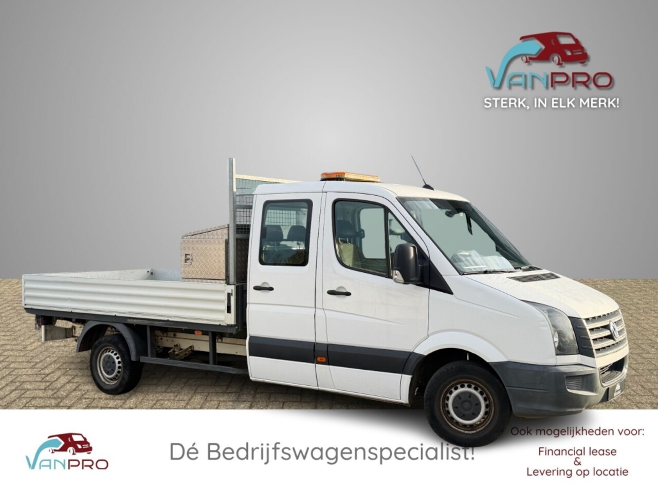 Volkswagen Crafter - 35 2.0 TDI L3 Dubbel cabine Euro6 Pick-up / Open laadbak / Airco / Trekhaak 2800KG - AutoWereld.nl