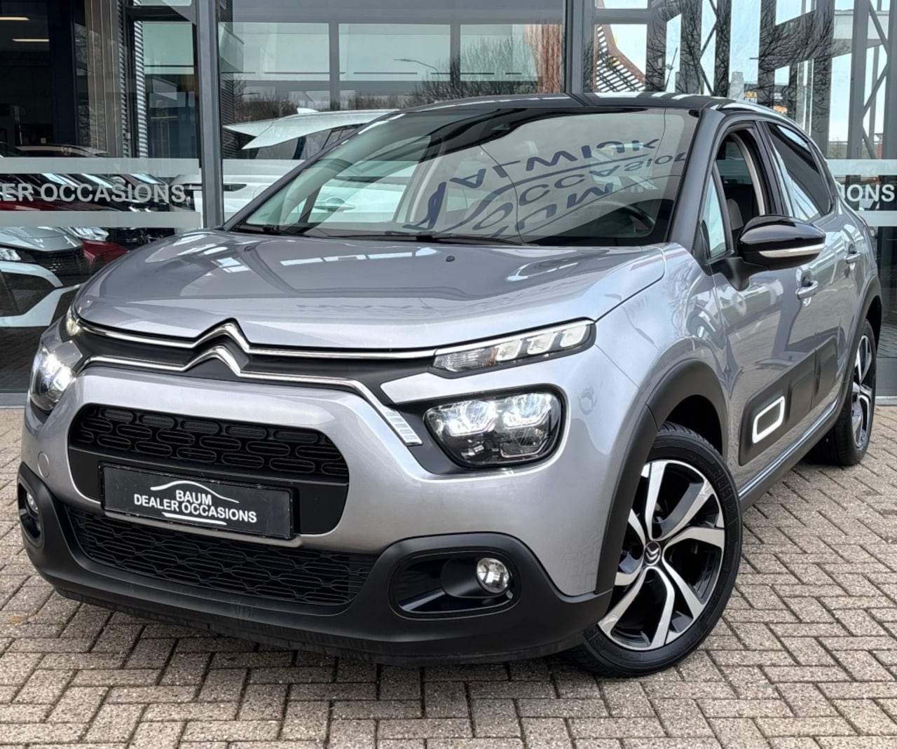 Citroën C3 - 1.2 PT SHINE AUTOMAAT AIRCO NAVI PDC-CAMERA TWOTONE. - AutoWereld.nl