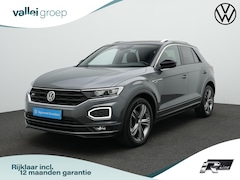 Volkswagen T-Roc - 1.5 TSI 150 pk DSG R-Line | Trekhaak | Leder | Achteruitrijcamera | Navigatie | Stoelverwa