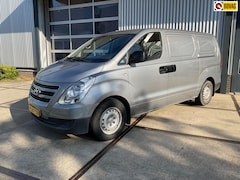 Hyundai H 300 - 2.5 CRDi Dynamic Airco GEEN bijkomende BTW