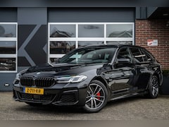 BMW 5-serie - 530 530e M Sport | Panorama | Head-Up | Hifi | Laser | Leder | Keyless | Camera | ACC | El