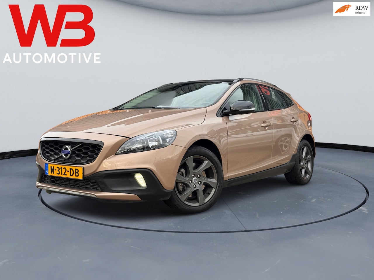 Volvo V40 Cross Country - T5 AWD 5-Cilinder - AutoWereld.nl