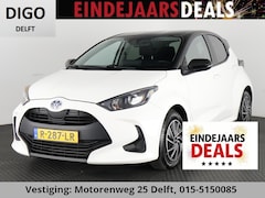 Toyota Yaris - 1.5 HYB 1e EIG GARANTIE TOT 11-2032* BLACK & WHITE BIJNA 2023. CLOUD NAVI.CLIMA.CRUISE