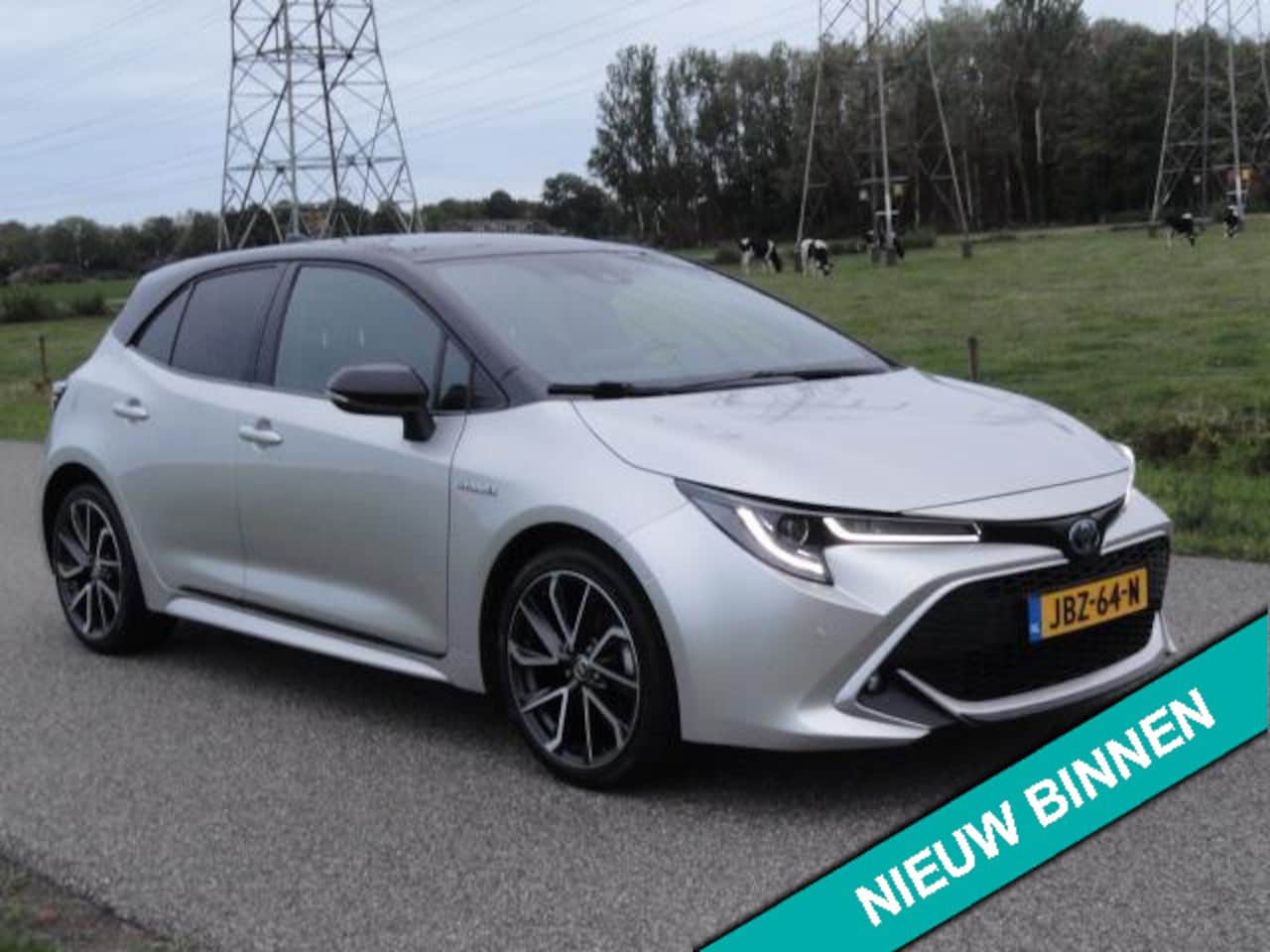 Toyota Corolla - Hybrid 140 Business Full LED I CAMERA I LEER I 18INCH VELGEN - AutoWereld.nl