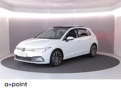 Volkswagen Golf - 1.4 eHybrid Style 204 pk Automaat (DSG) | Navigatie | Panoramadak | Parkeersensoren (Park