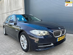 BMW 5-serie Touring - 520i Executive AUT LEDER NAVI NAP