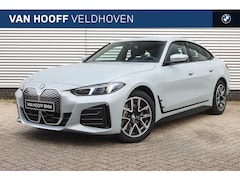 BMW i4 - eDrive40 Gran Coupe M Sport / Trekhaak / Adaptieve LED / Achteruitrijcamera / Live Cockpit