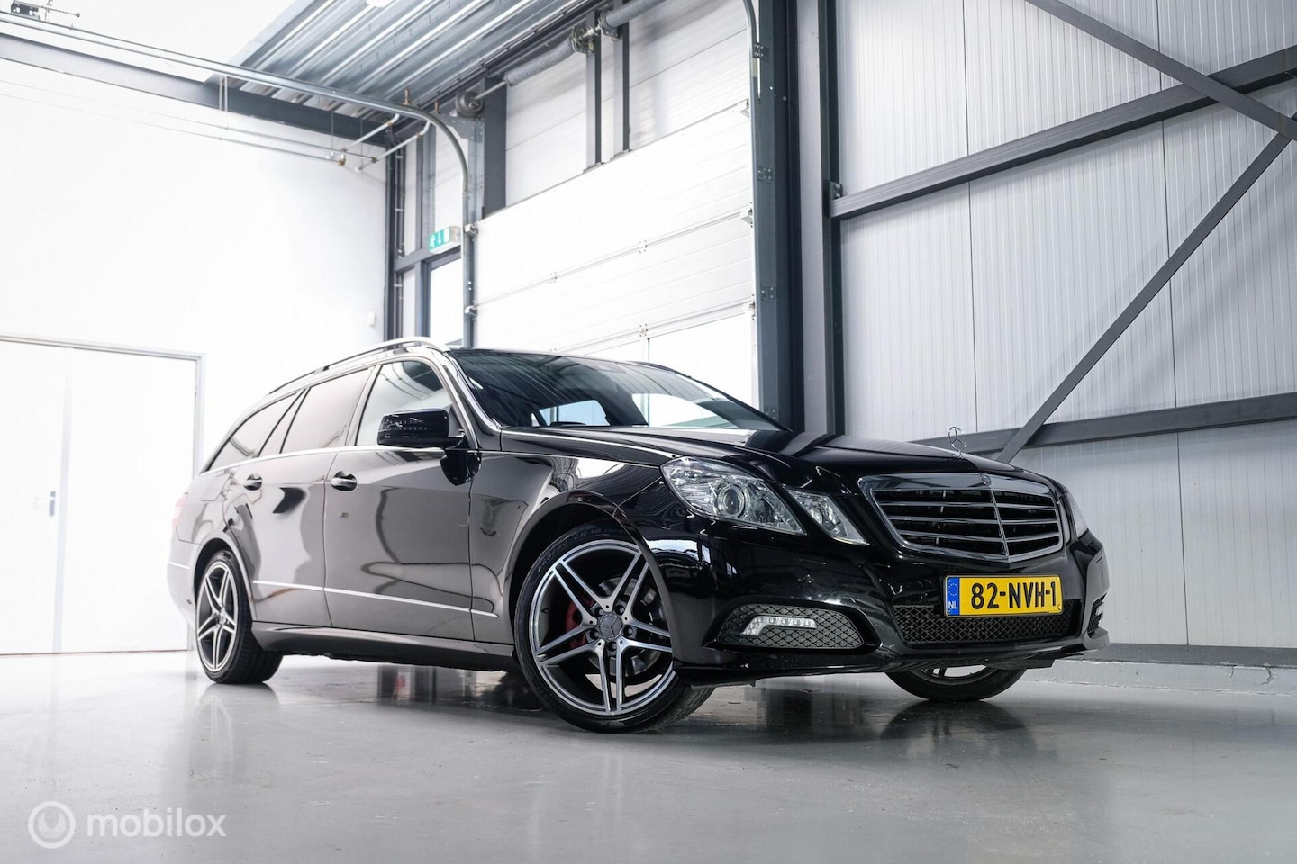 Mercedes-Benz E-klasse Estate - 200 CGI AMG | led | Trekhaak | Ketting moet vervangen worden | - AutoWereld.nl